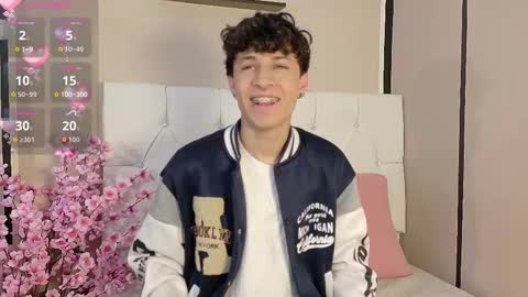 Axel Evanss online show from October 23, 2025, 12:04 pm