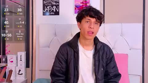 Axel Evanss online show from November 13, 2025, 12:04 pm