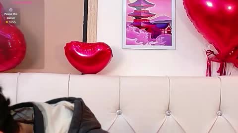 Axel Evanss online show from February 27, 2026, 12:49 pm