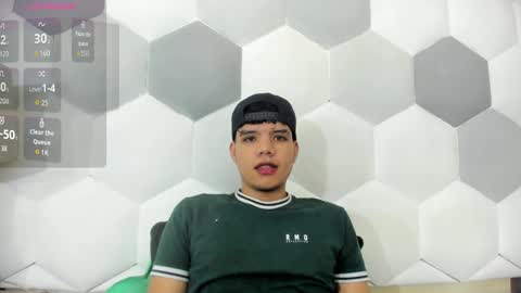 Axel Forte online show from November 6, 2025, 1:23 pm