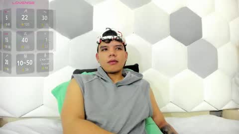 Axel Forte online show from November 10, 2025, 2:05 pm