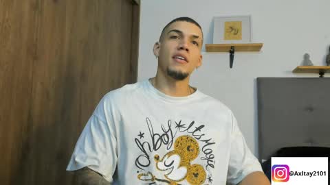 Snapshot of axel_taylor21 chatting on April 24, 2026, 12:57 am INDEPENDENT MODEL online show from April 24, 2026, 12:57 am