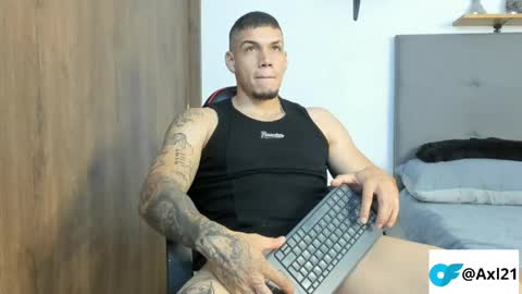 Snapshot of axel_taylor21 chatting on May 16, 2026, 2:49 pm INDEPENDENT MODEL online show from May 16, 2026, 2:49 pm