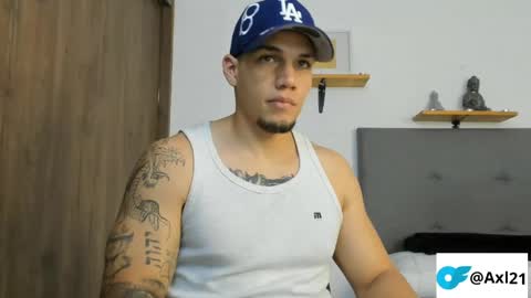 Snapshot of axel_taylor21 chatting on May 28, 2026, 1:14 am INDEPENDENT MODEL online show from May 28, 2026, 1:14 am
