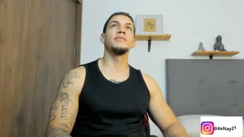 Snapshot of axel_taylor21 chatting on July 15, 2026, 2:28 am INDEPENDENT MODEL online show from July 15, 2026, 2:28 am