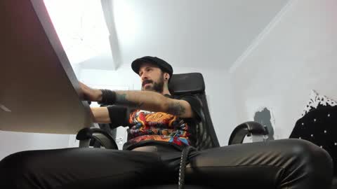 AxelColton online show from January 3, 2025, 6:44 am