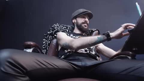 AxelColton online show from February 4, 2025, 1:06 pm