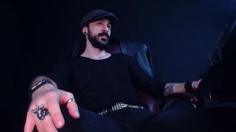 AxelColton online show from November 30, 2025, 7:56 am