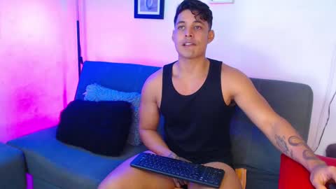 axell online show from January 17, 2025, 2:50 am