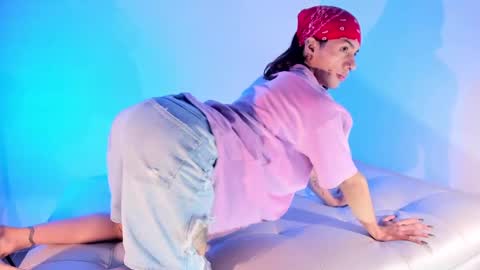 im your little femboy  ALEX   online show from February 8, 2025, 2:36 am