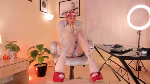 im your little femboy  ALEX   online show from December 4, 2025, 10:51 pm