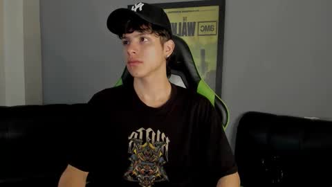 Axel Raven online show from December 4, 2024, 2:15 pm