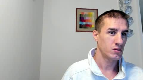 Axl online show from December 5, 2025, 2:53 am