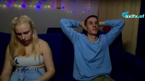 Axl online show from March 13, 2026, 1:23 am