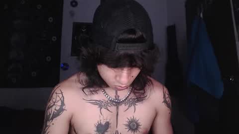 Axel Kush online show from December 16, 2025, 10:48 pm