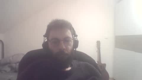 ayazeluel online show from February 4, 2026, 6:25 pm