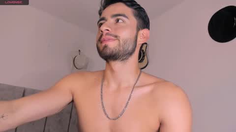 AYDAN STIVEN OF AYDANSTIVEN online show from March 4, 2025, 7:22 pm