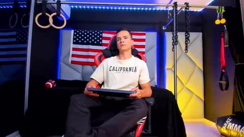 Ayden Miller online show from March 22, 2026, 4:16 am