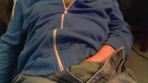 aydum79 online show from January 10, 2026, 8:27 am