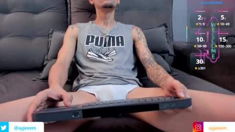 Snapshot of ayjeeem chatting on February 1, 2026, 12:04 pm Andr online show from February 1, 2026, 12:04 pm