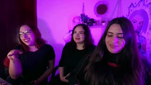 nany online show from April 20, 2026, 4:15 am