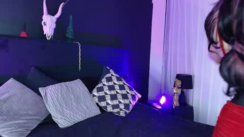 Aylen online show from November 4, 2025, 7:46 pm