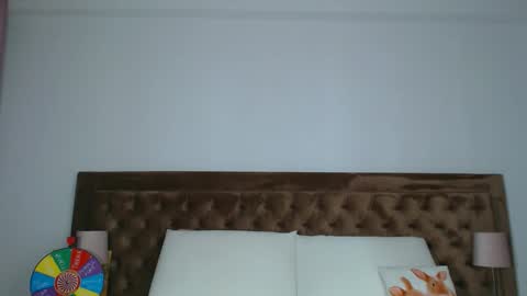 Aylin online show from September 16, 2025, 1:06 am