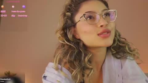 Ayra L online show from February 18, 2025, 12:48 am