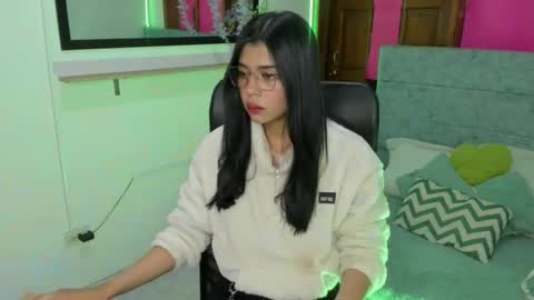 Snapshot of aysha_winxs chatting on April 26, 2026, 3:59 am Aysha online show from April 26, 2026, 3:59 am