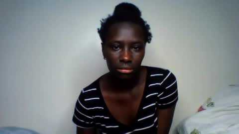 Snapshot of azaelia_iris chatting on August 5, 2026, 1:47 pm azaelia_iris online show from August 5, 2026, 1:47 pm