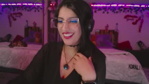 Azahar online show from November 19, 2025, 11:49 pm