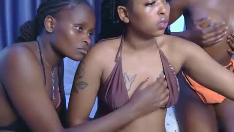 Azalea online show from January 12, 2026, 6:07 am