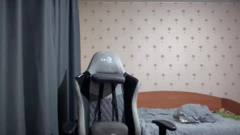 azazelmax online show from February 16, 2025, 8:22 pm