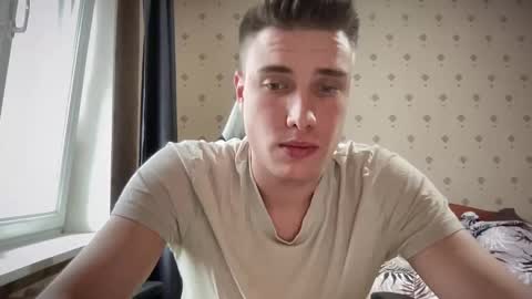 azazelmax online show from March 4, 2025, 1:06 pm