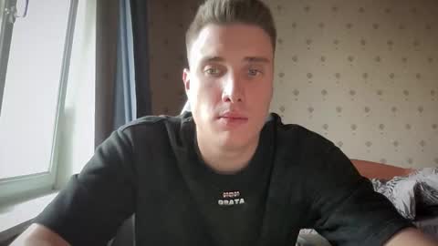 azazelmax online show from September 20, 2025, 1:56 pm