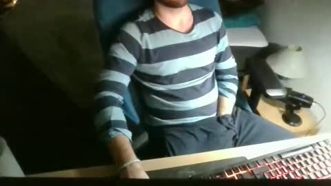 azdert online show from December 4, 2025, 9:01 pm