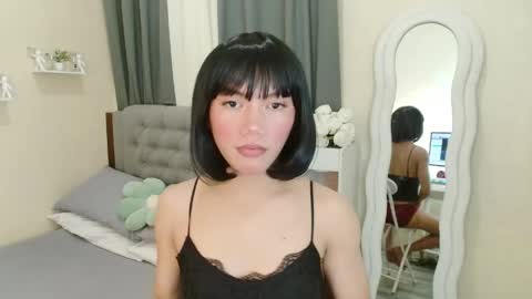 Snapshot of azeyyyy chatting on April 6, 2026, 5:25 pm AC online show from April 6, 2026, 5:25 pm