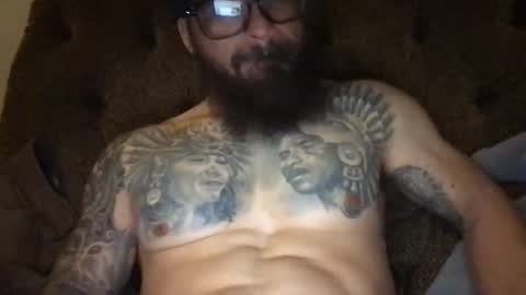 aztecwarrior10 online show from November 4, 2025, 6:12 am