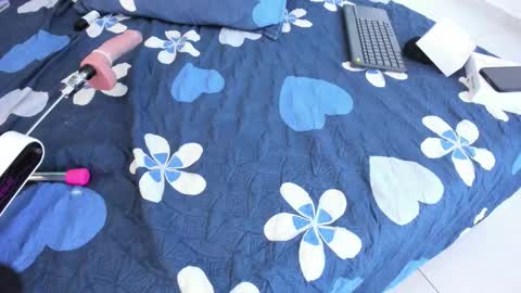  AZUCENA  online show from November 28, 2025, 9:28 pm