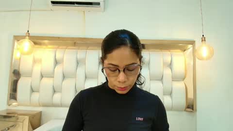 Snapshot of azulmaveric chatting on July 6, 2026, 7:27 pm AZUL online show from July 6, 2026, 7:27 pm