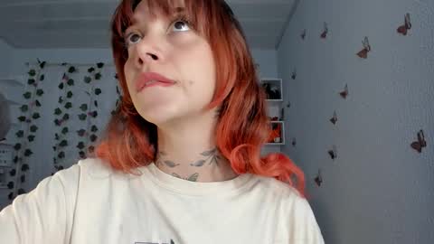 Snapshot of azumi_saan chatting on September 25, 2025, 1:53 am azumi saan online show from September 25, 2025, 1:53 am