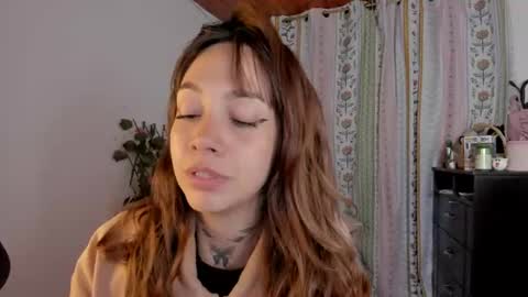 Snapshot of azumi_saan chatting on August 4, 2026, 4:26 am azumi saan online show from August 4, 2026, 4:26 am