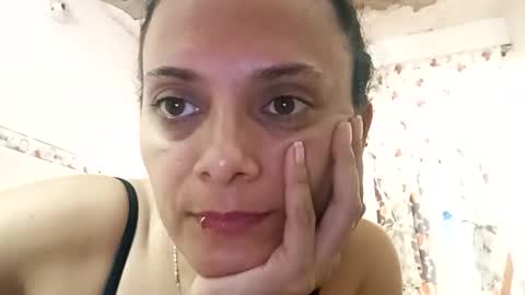 Snapshot of azura_lion chatting on April 25, 2026, 3:20 pm azura lion online show from April 25, 2026, 3:20 pm