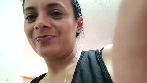 Snapshot of azura_lion chatting on May 22, 2026, 4:45 pm azura lion online show from May 22, 2026, 4:45 pm