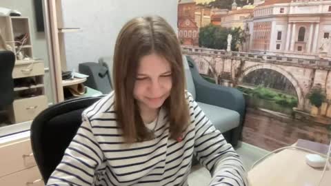 Snapshot of azzieheberly chatting on June 9, 2026, 3:23 pm Niki online show from June 9, 2026, 3:23 pm