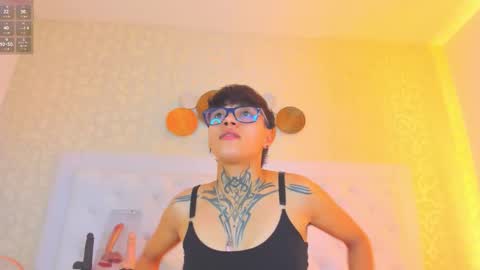 Anny online show from November 6, 2025, 3:51 am