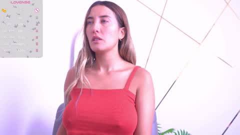 Isabella online show from October 19, 2025, 6:30 pm