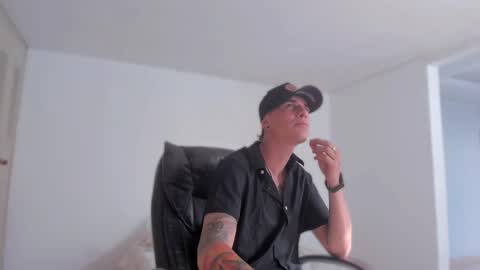 baan9 online show from January 14, 2025, 8:37 pm