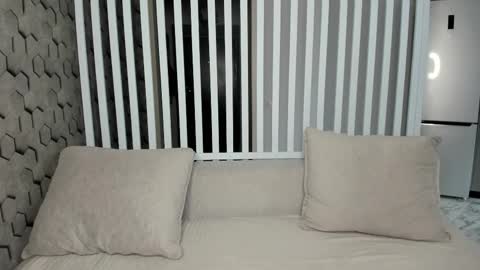 Monica online show from March 22, 2026, 4:05 am