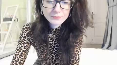 babby_jewel online show from February 7, 2025, 11:12 am